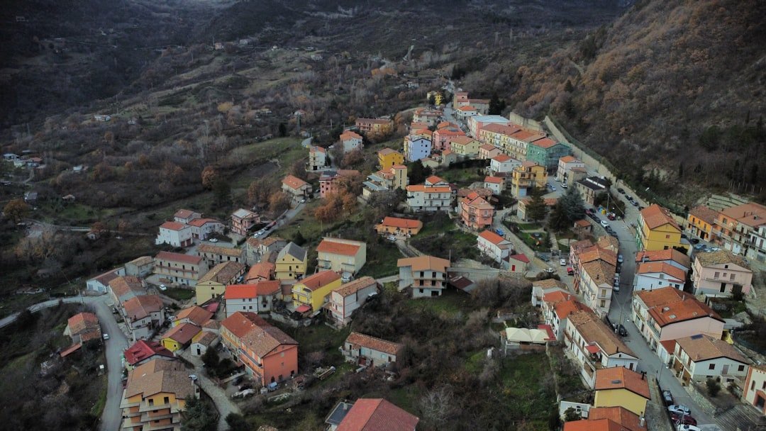 Kleurrijk Italiaans dorp